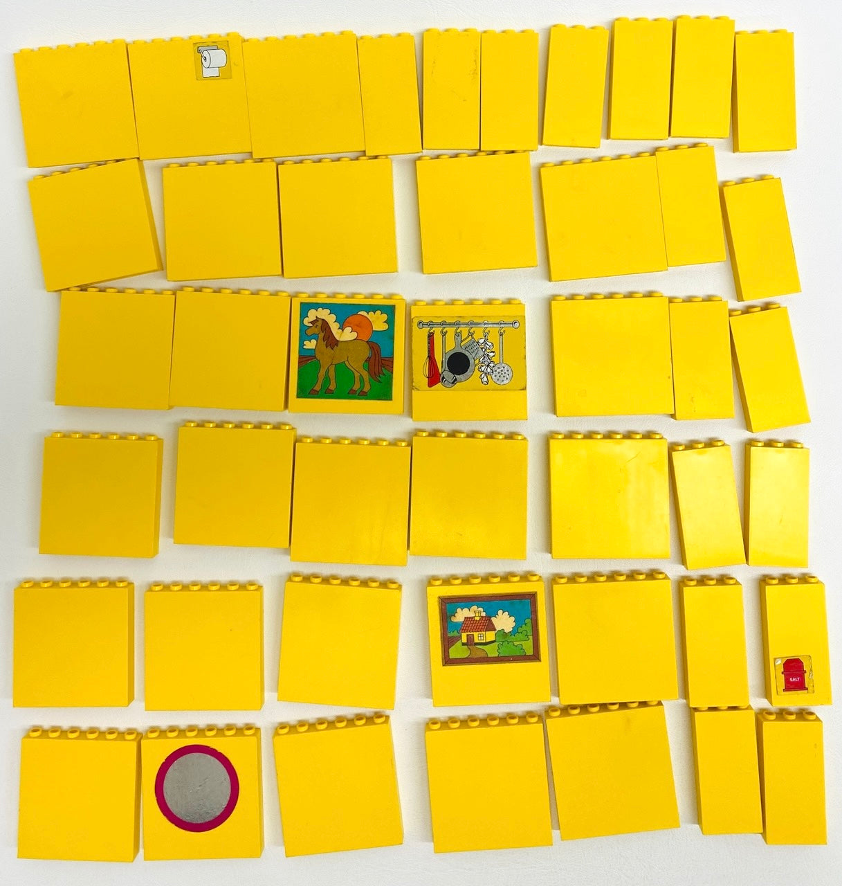 LEGO Homemaker Vintage Yellow Brick Fun Pack 1x6x5 Pack and 1x3x5