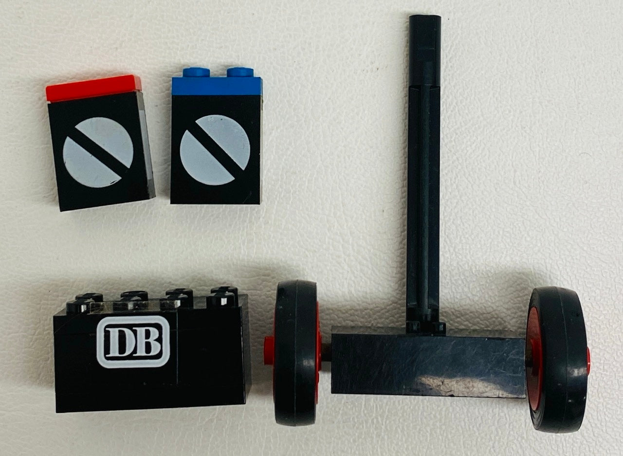 LEGO Vintage Steering Fun Pack Wheels Holder and Train Control Signs