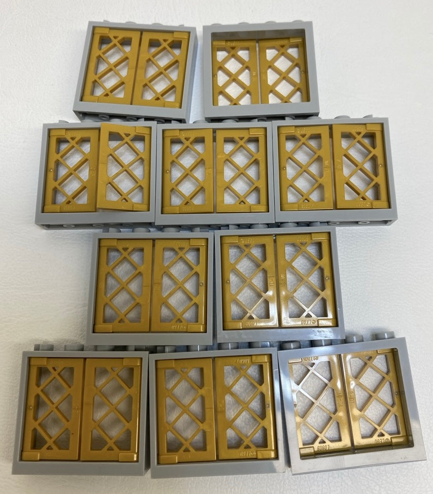 LEGO Window Fun Pack of 10 Light Bluish Grey Frames with Pearl Gold Lattice Shutters