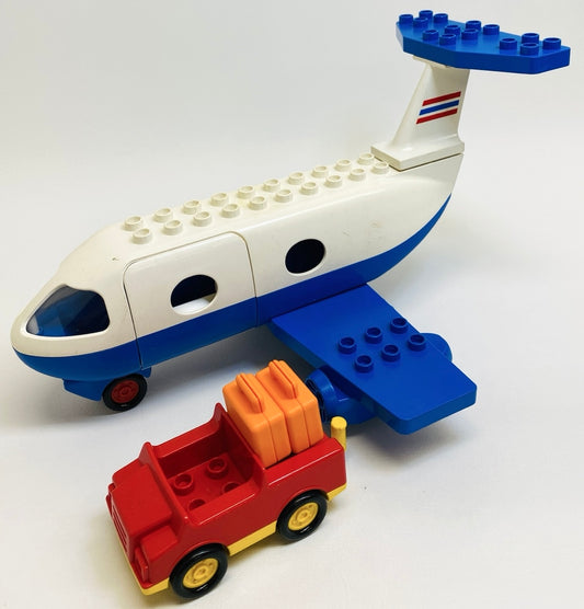 LEGO Duplo Jetliner / Jumbo Jet Fun Pack Plane Car and Luggage