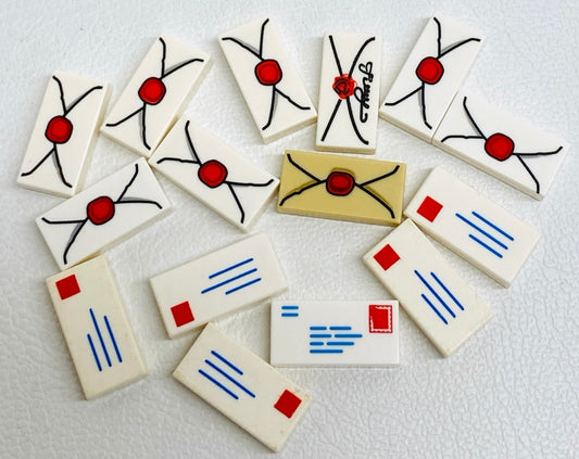LEGO Post Fun Pack Red Mixed Printed Envelope Tiles