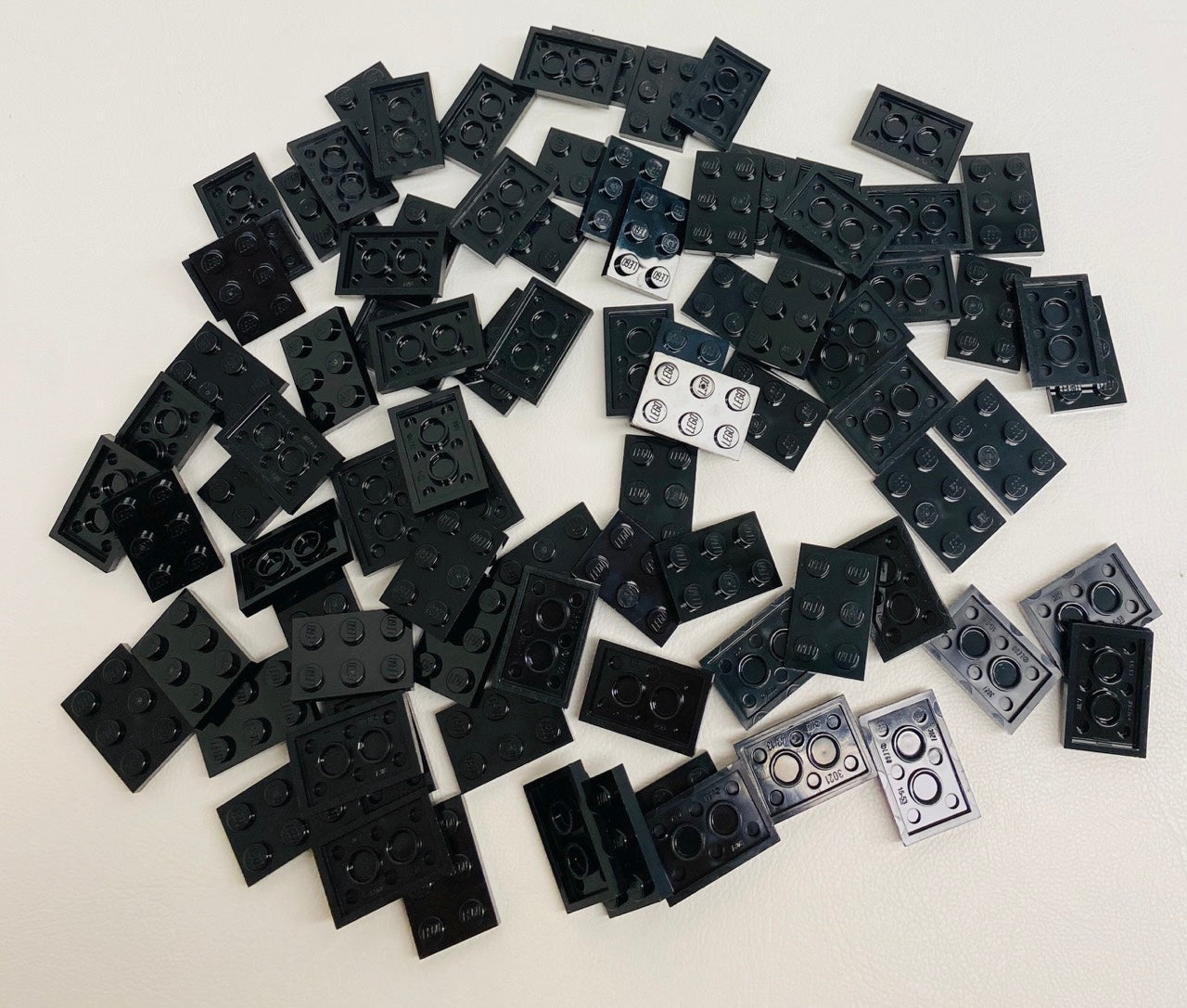 LEGO Black Plate 2x3 Fun Pack