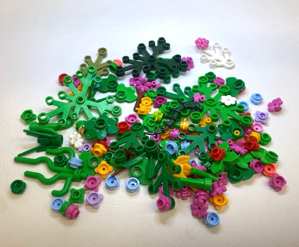 LEGO Plants Mixed Fun Pack Leaves Flowers Leaves Foliage