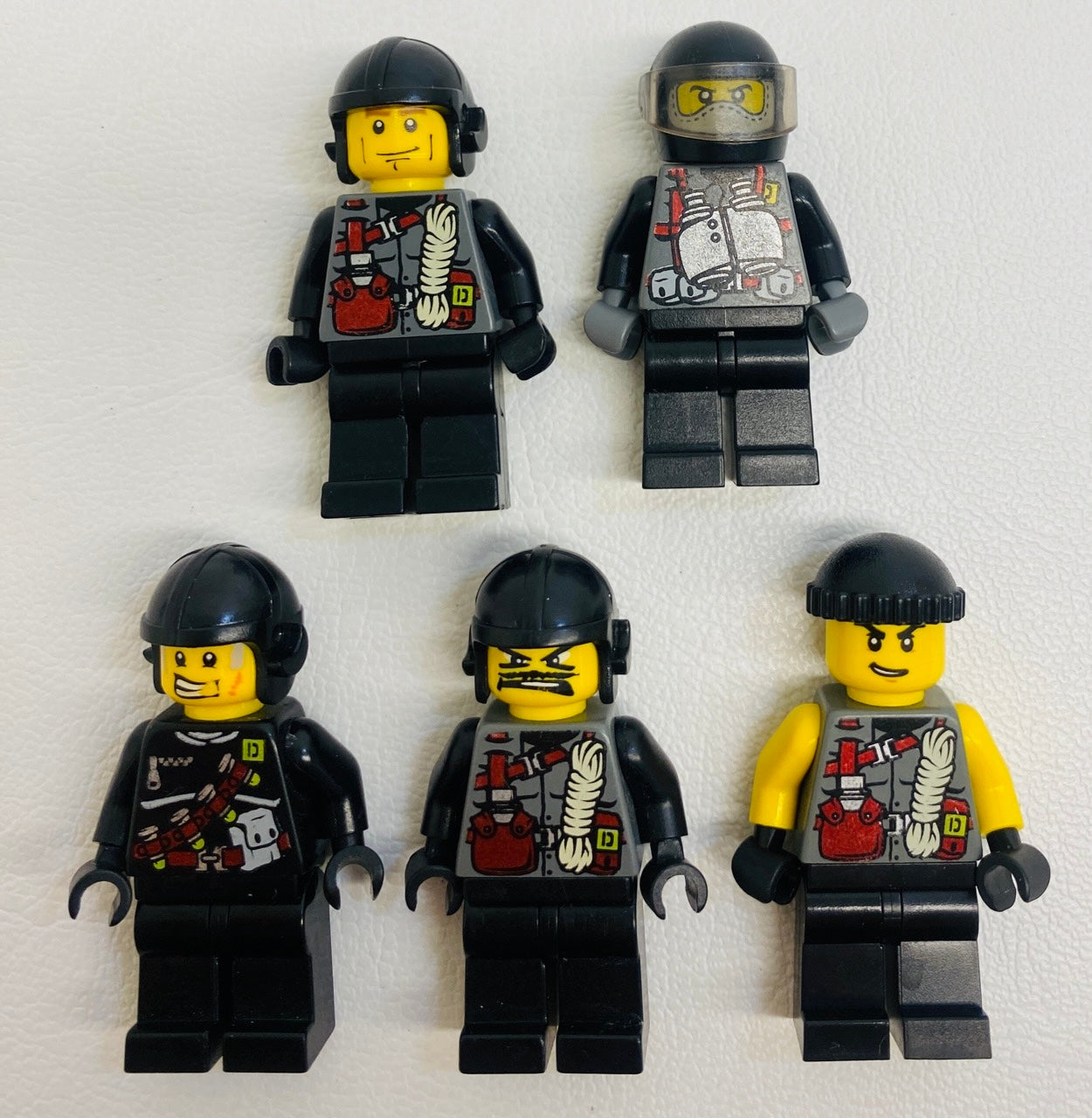 LEGO Minifigure Fun Pack Dino Hunters