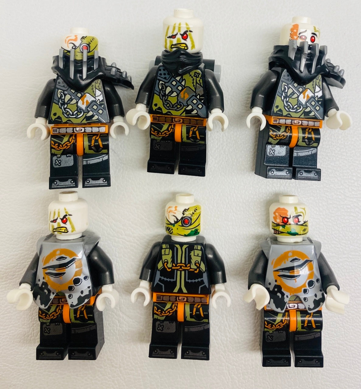 LEGO Minifigure Fun Pack Ninjago Hunters