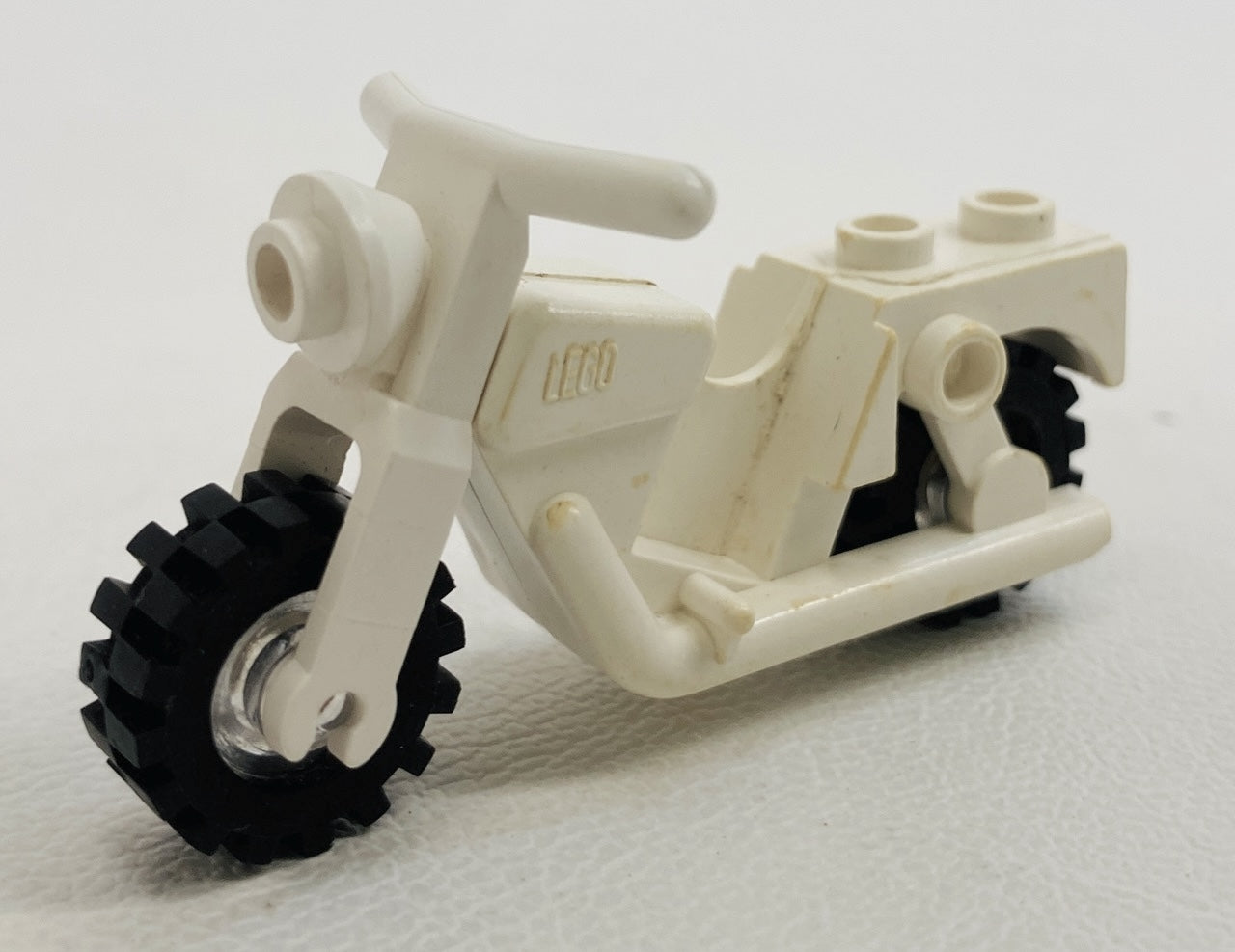 LEGO Vintage Motorcycle White