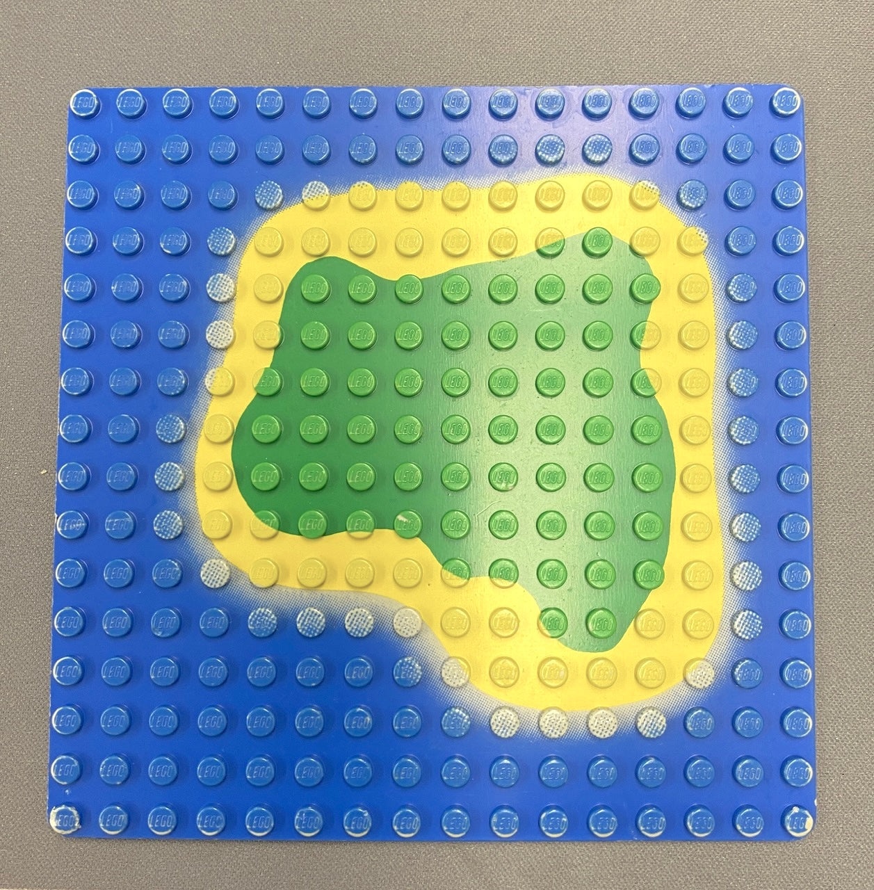 LEGO Vintage Baseplate 16x16 Island Pattern (Blue Printing on Light Grey - Old Shade)