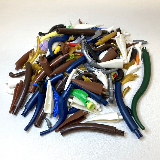 LEGO Animal Claws / Horns / Tails / Teeth Mixed Pack