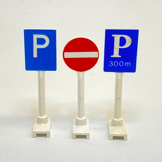 LEGO Vintage Road Signs Mixed Fun Pack City Town