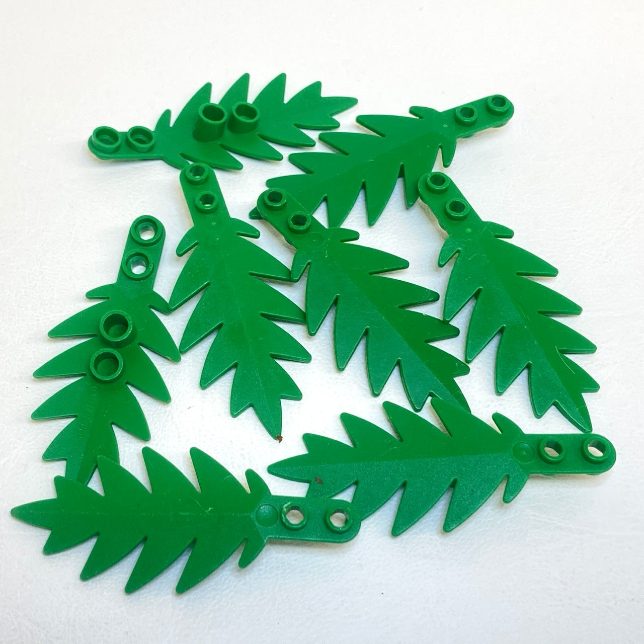 LEGO Plants Palm Leaves Pack of 8 Green
