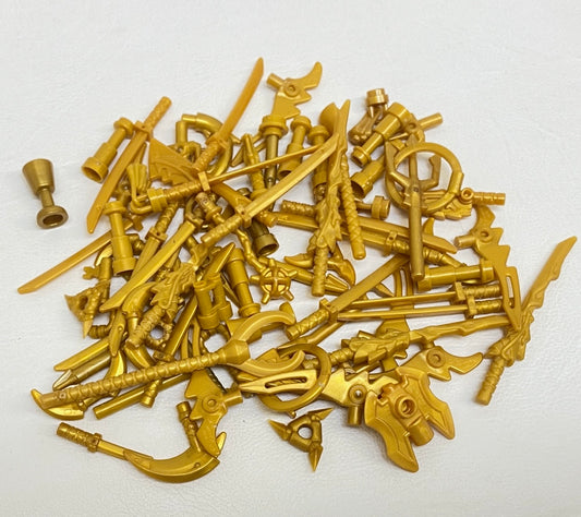 LEGO Gold Weapons and Treasure Fun Pack Ninjago Castle Dungeons and Dragons