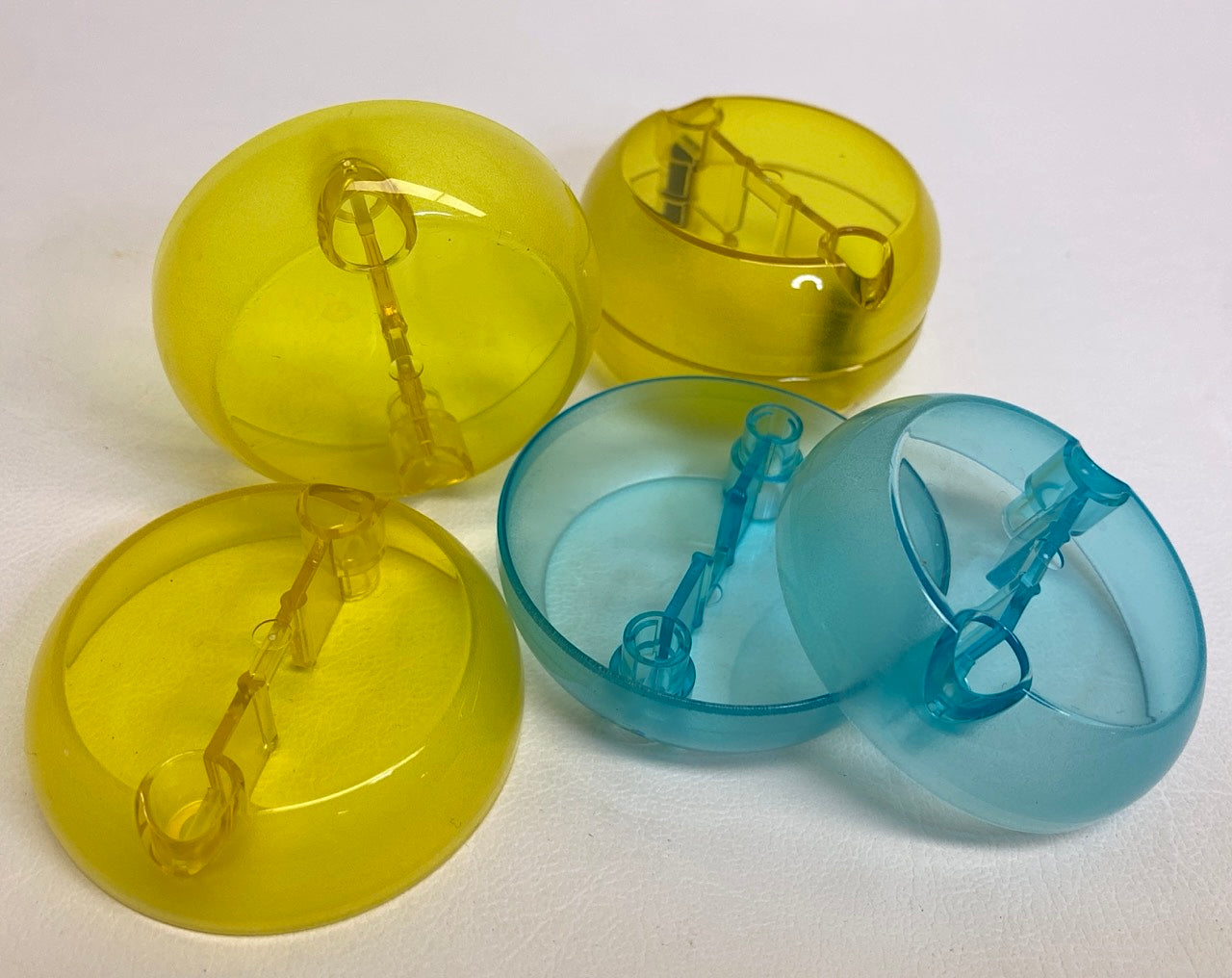 LEGO Pod Fun Pack Cylinder Hemisphere 7x7 Trans Light Blue / Trans Yellow - Sonic The Hedgehog