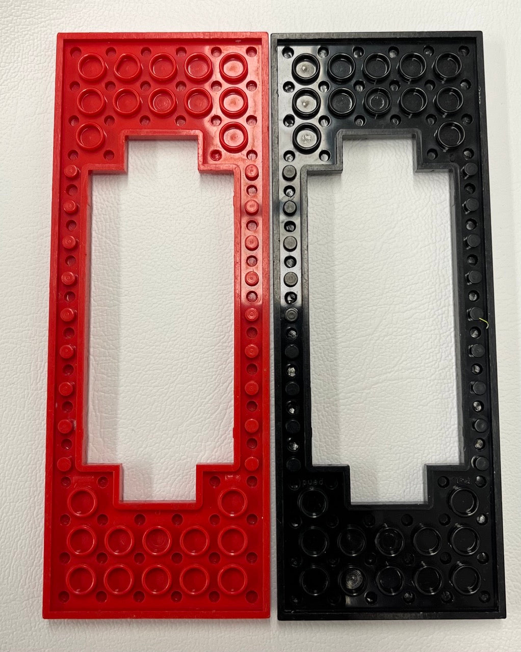 LEGO Trains Vintage Plate 8x16 with Cutout (Wide) Pack of 2 Red and Black