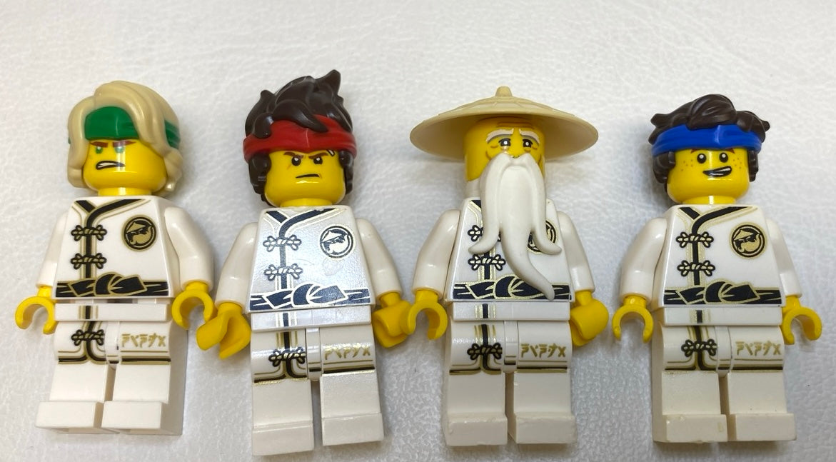 LEGO Minifigure Fun Pack Ninjago Wu Crew