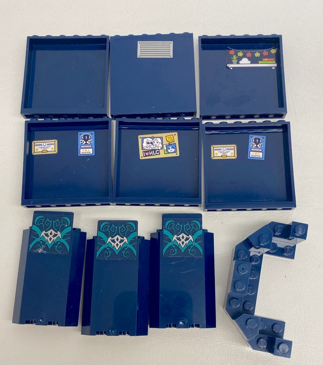 LEGO Dark Blue Castle Pieces Fun Pack Wall Panels Turret Top Arches ...