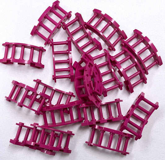 LEGO Magenta Fence 4x4x2 Quarter Round Spindled Pack of 18
