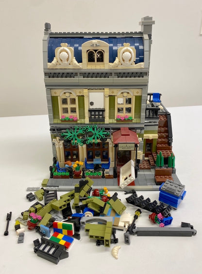 LEGO Creator Parisian Restaurant Modular Building Set #10243 - See Description