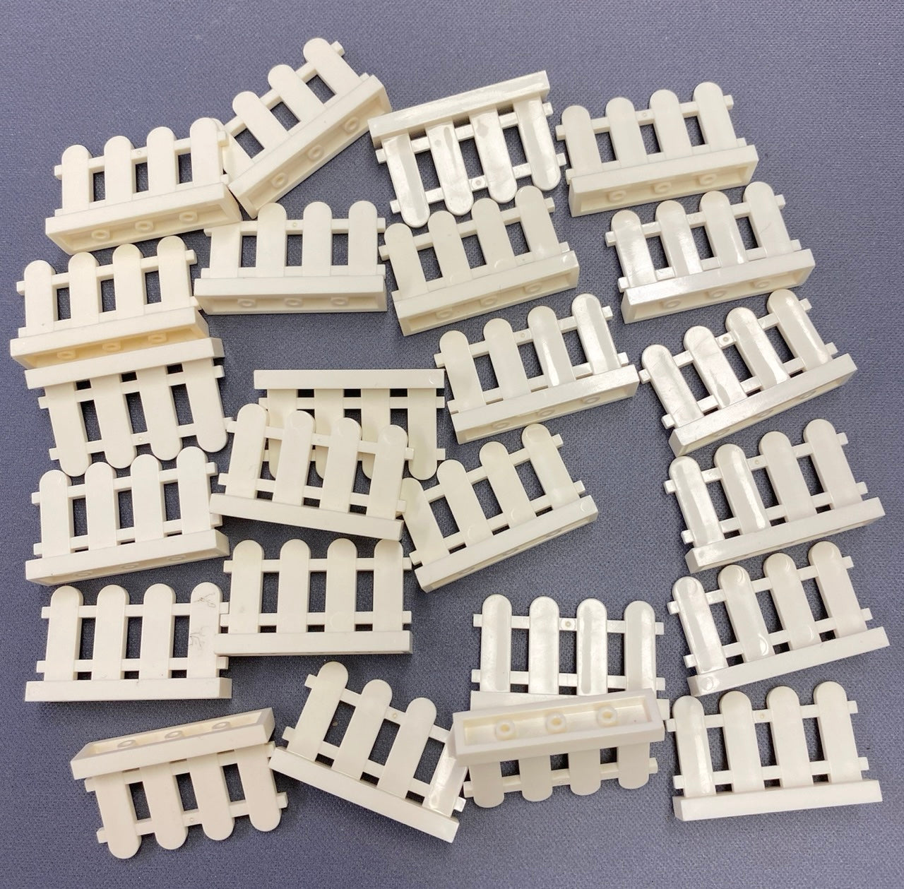 LEGO White Fences Paled / Picket Pack of Approx 24