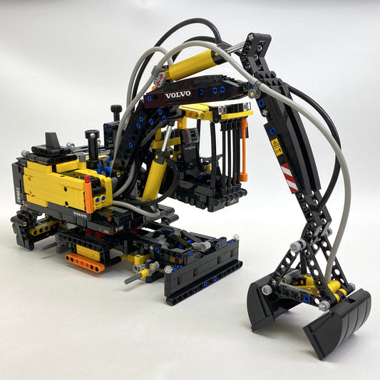 LEGO Technic Volvo EW160E Set #42053 As Pictured