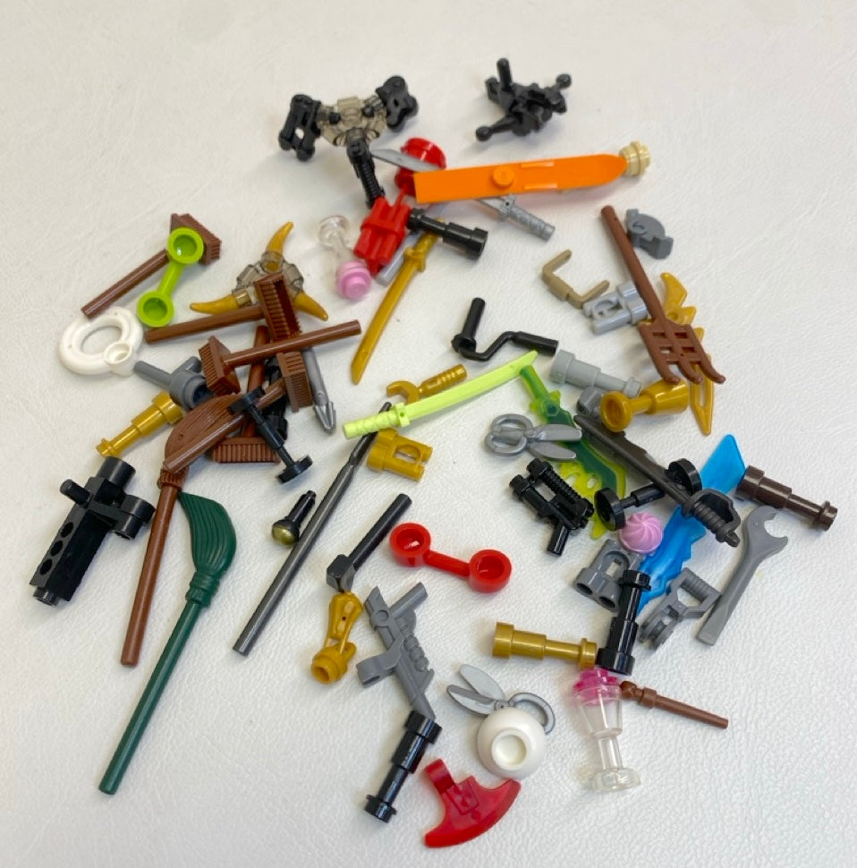 LEGO Minifigure Accessory Fun Pack Mixed Pieces