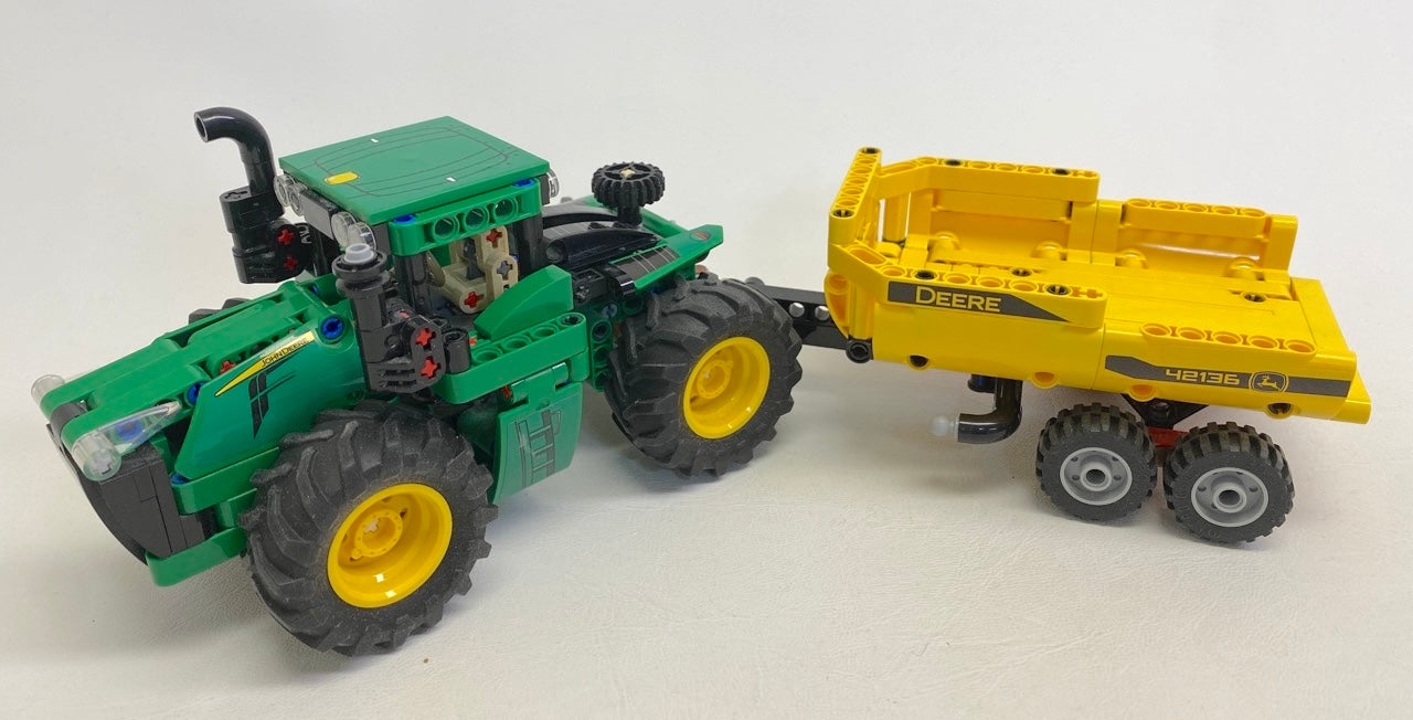 LEGO Technic John Deere 9620R 4WD Tractor Set #42136 - As Pictured - Includes Instructions