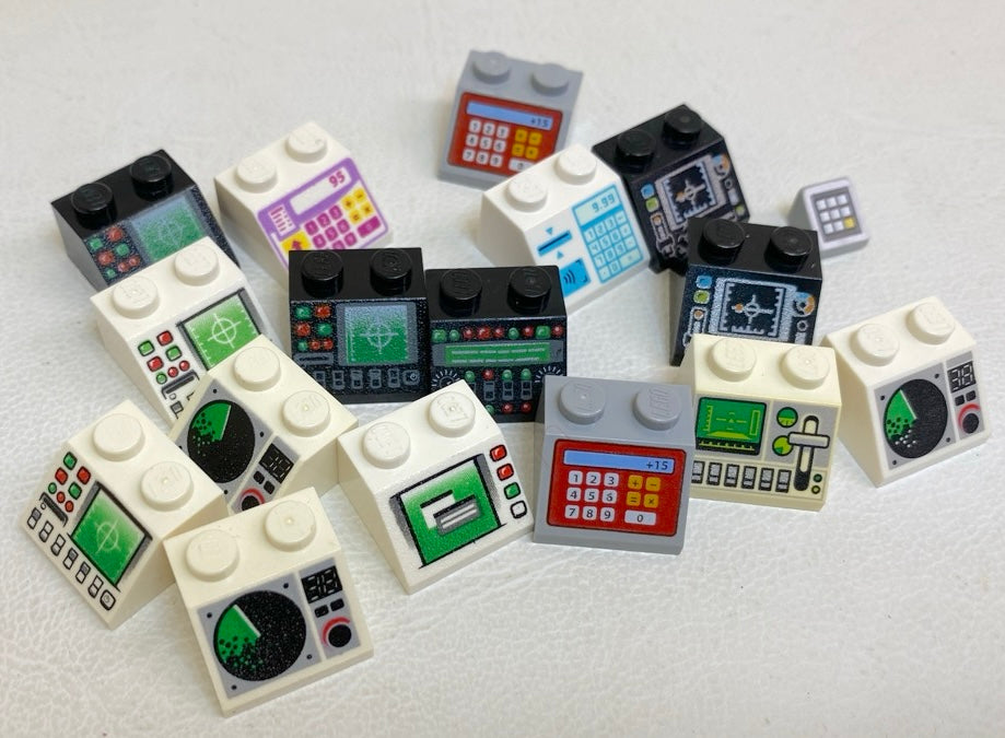 LEGO Printed Slopes Fun Pack Displays Computer Screens Space City