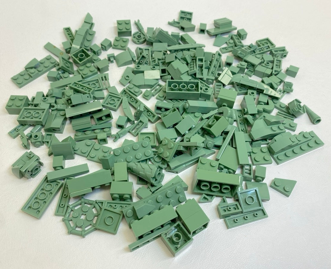 LEGO Sand Green Fun Pack Mixed Pieces