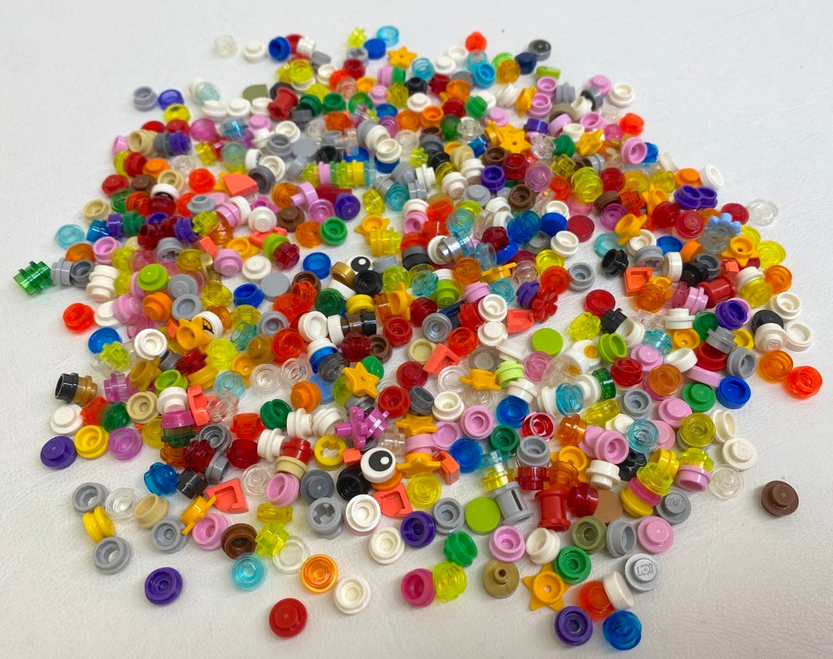 LEGO Round 1x1 Mixed Fun Pack with Plates Tiles Stars Flowers and More