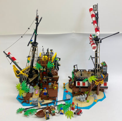 LEGO Pirates of Barracuda Bay Set #21322 As Pictured - Includes Instructions Minifigures