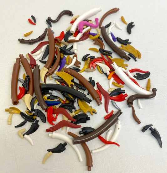 LEGO Animal Claws / Horns / Tails / Teeth Mixed Pack