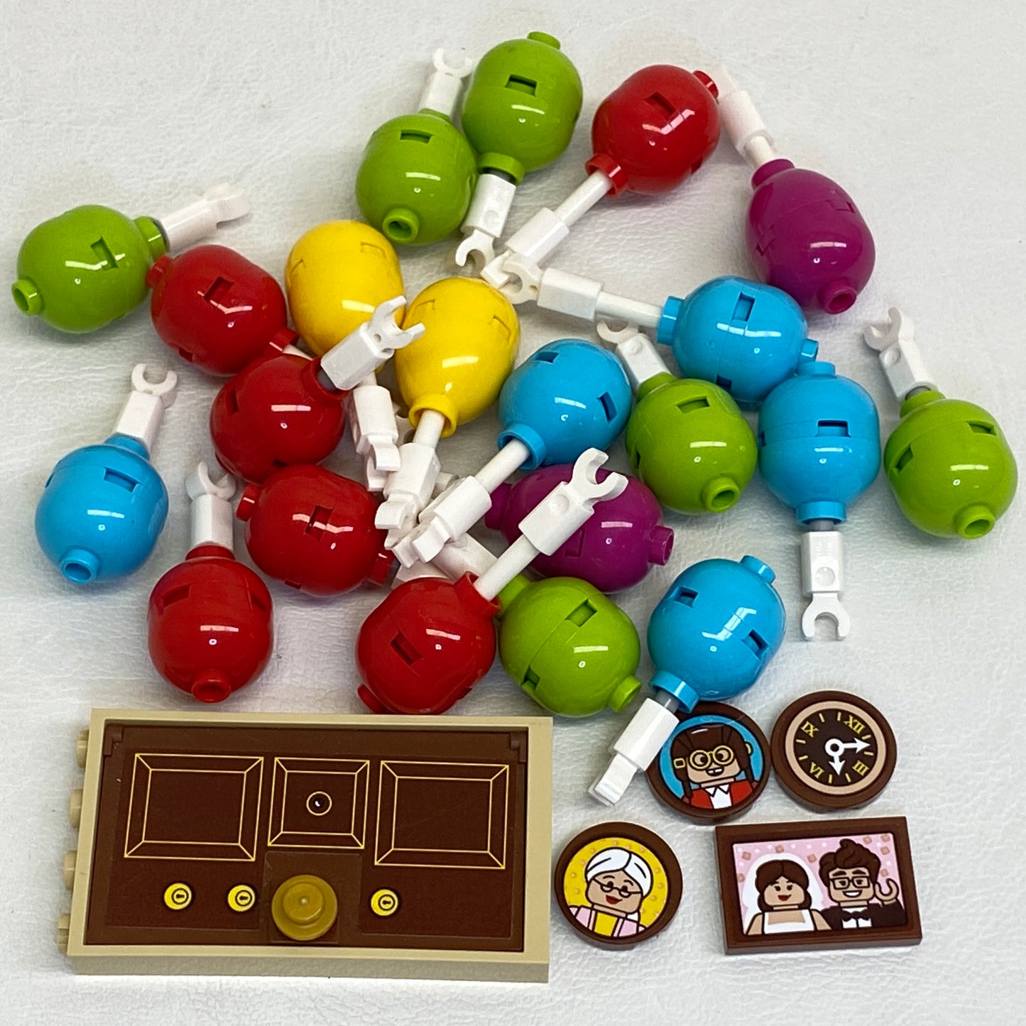 LEGO Mixed Balloon & Tiles With Stickers Fun Pack From Set #43217 Up House