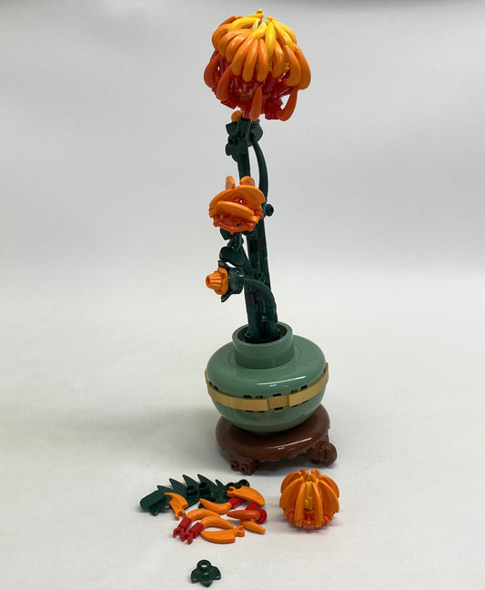 LEGO Botanicals Chrysanthemum Set #10368 As Pictured