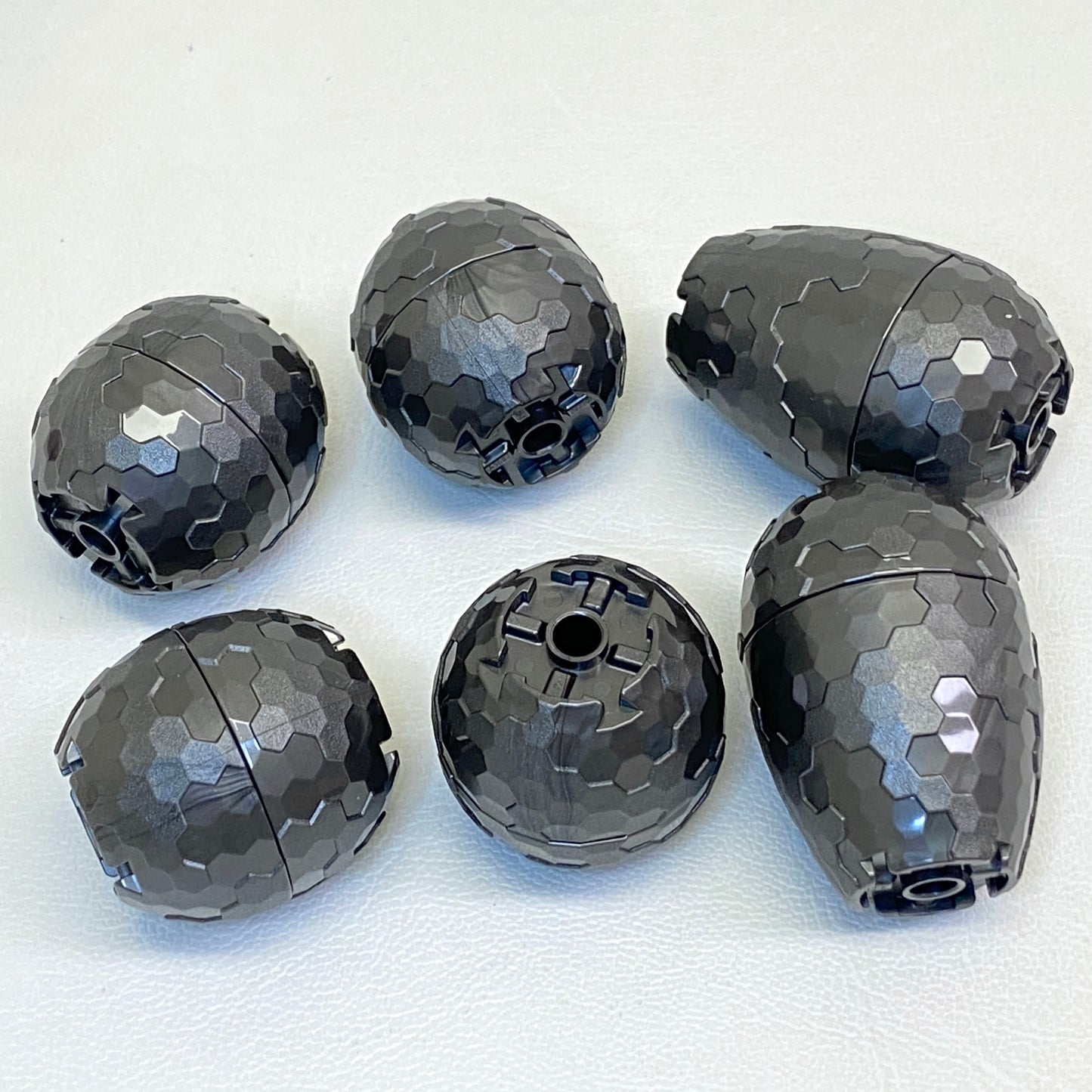 LEGO Container / Faceted Pod Pearl Dark Grey Pack of 6 (12 Halves)
