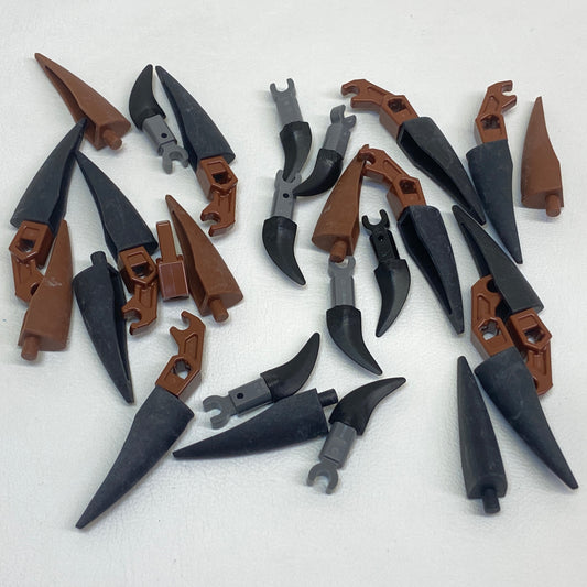 LEGO Animal Black & Reddish Brown Claws Mixed Fun Pack
