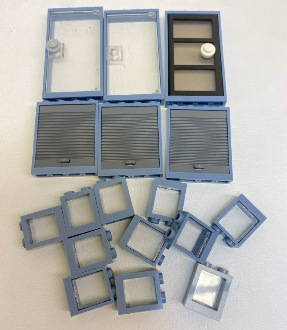 LEGO Sand Blue Door and Windows Fun Pack