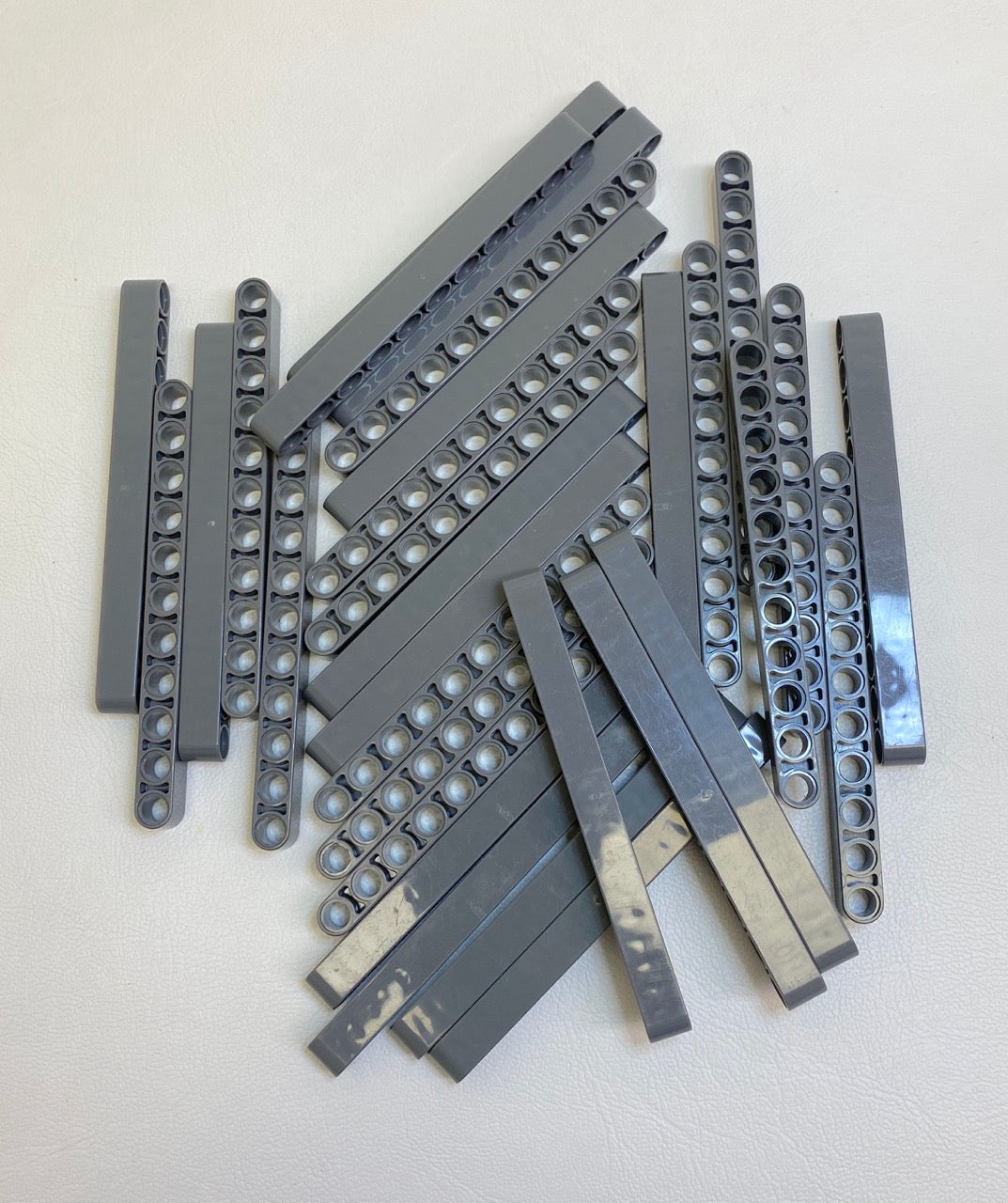 LEGO Technic Dark Bluish Grey Liftarms Fun Pack 1x11