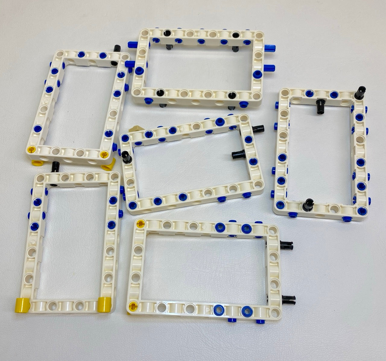LEGO Technic Liftarm Open Frame Fun Pack 7x11 Pack of 6 White