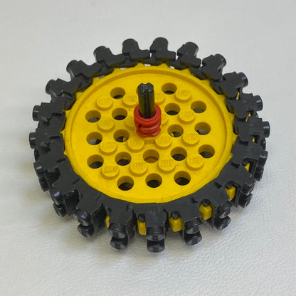 LEGO Vintage Fun Pack Gear and Chain Links