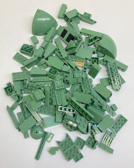 LEGO Sand Green Fun Pack Mixed Pieces