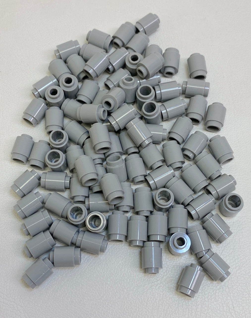 LEGO 1x1 Round Brick Light Bluish Grey Fun Pack