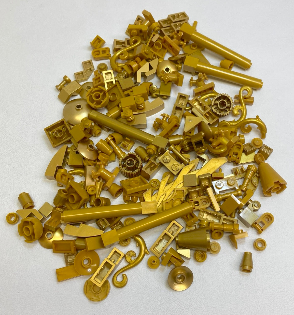 LEGO Pearl Gold Fun Pack Mixed Pieces