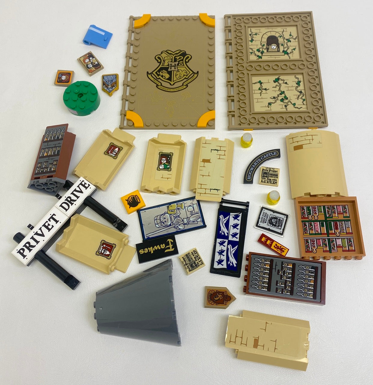 LEGO Harry Potter Hogwarts Mixed Pieces Fun Pack