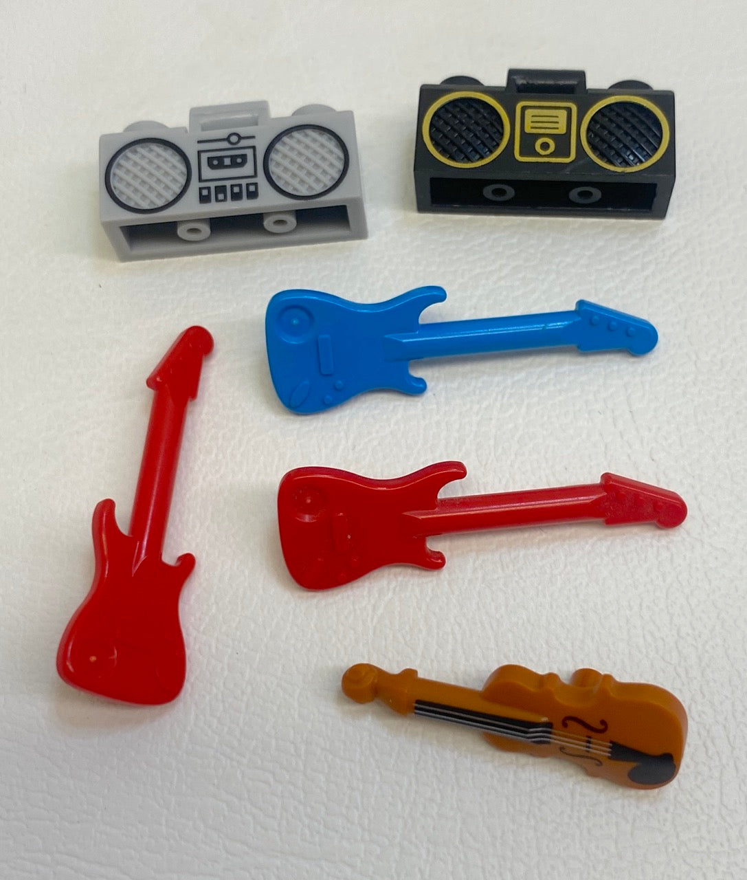 LEGO Musical Instruments Boombox / Guitars Fun Pack