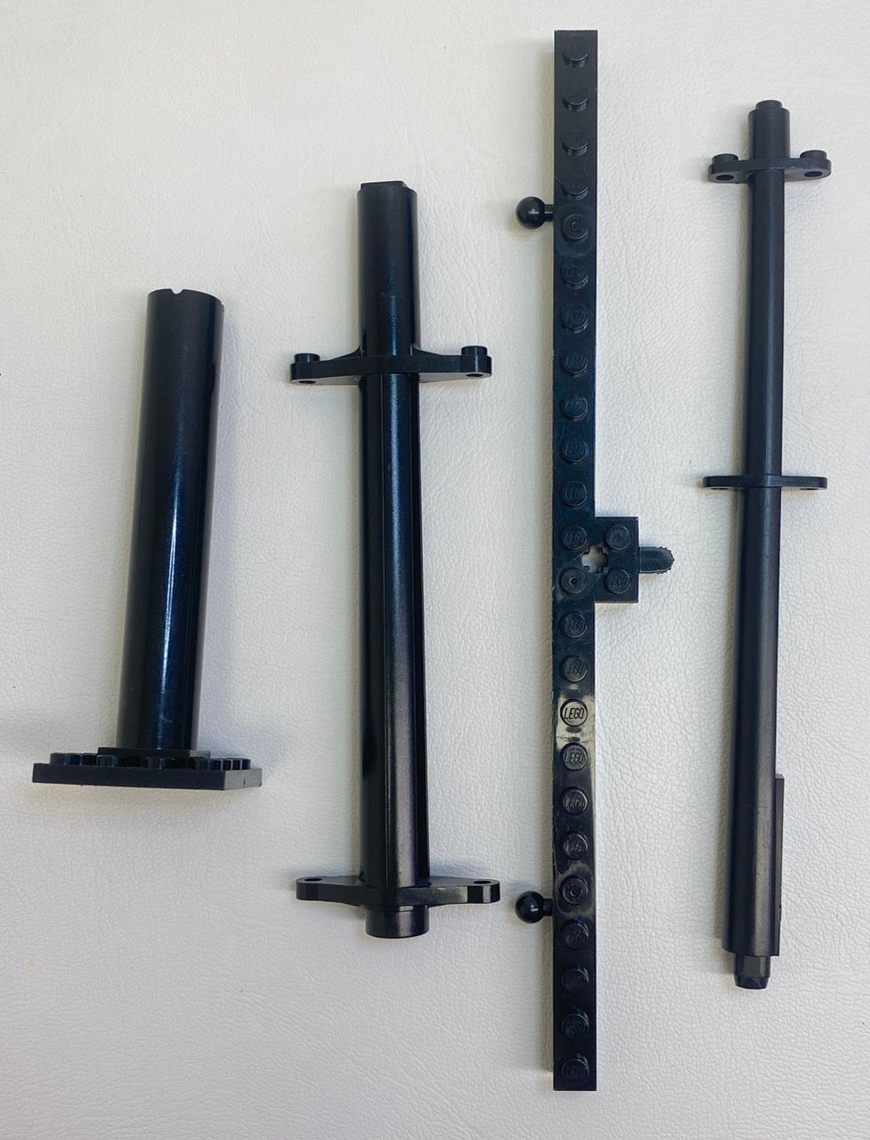 LEGO Pirates Vintage Black Boat Mast Sections Fun Pack