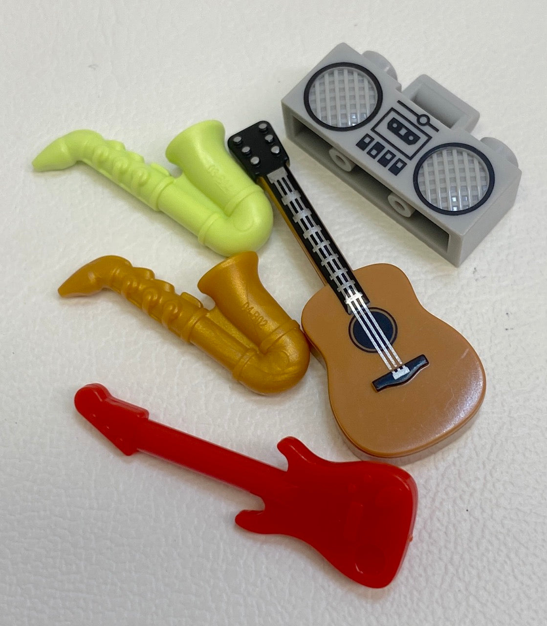 LEGO Musical Instruments Boombox / Guitars / Saxophones Fun Pack