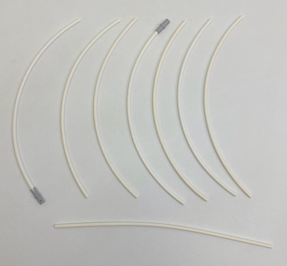 LEGO White Hose 3mm 24L / 19.2cm Pack of 8