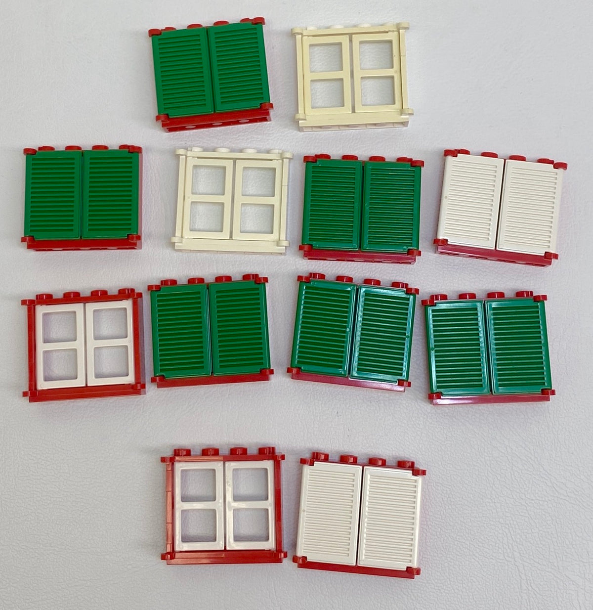 LEGO Vintage Window Fun Pack White / Red / Green