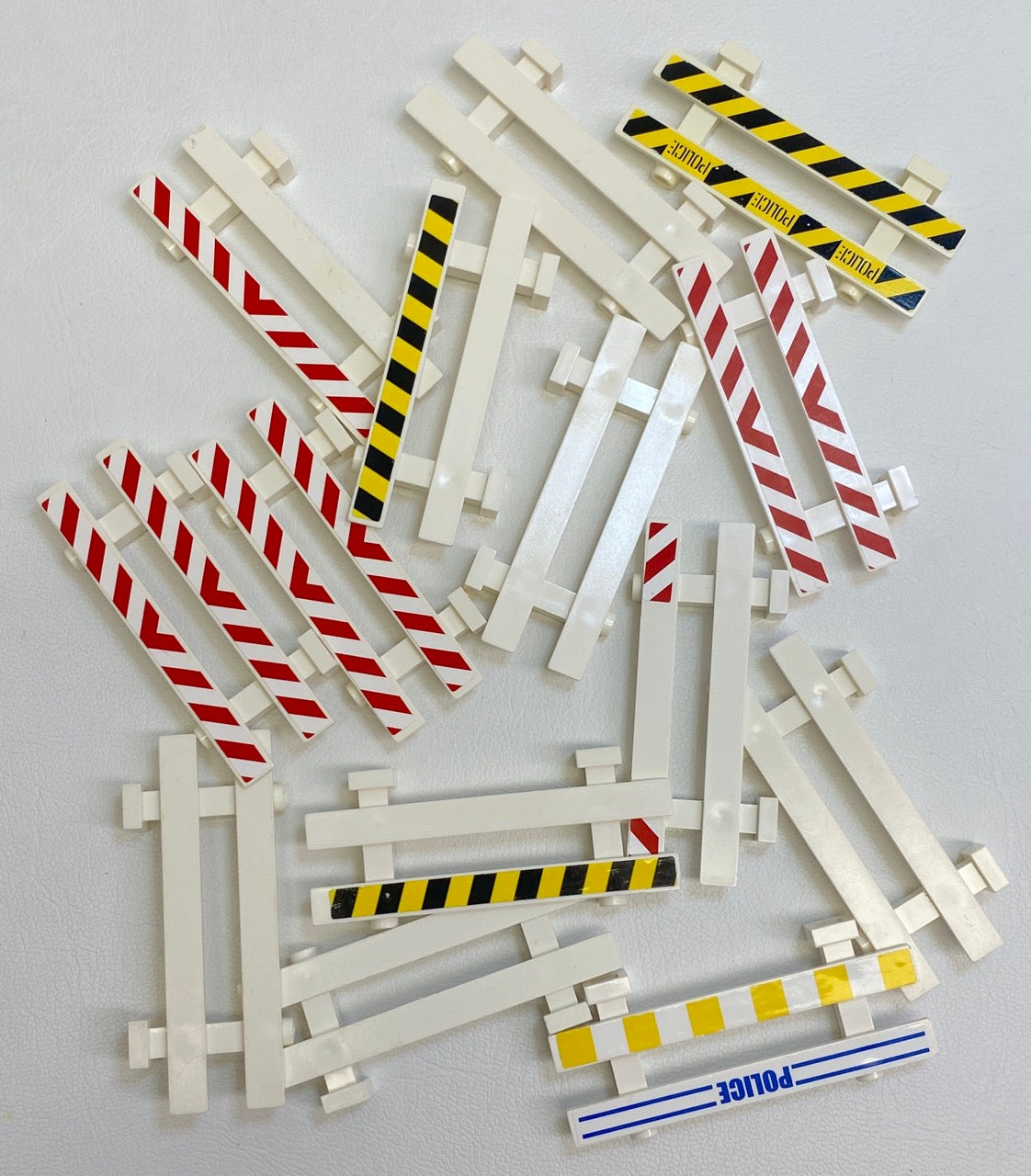 LEGO White Fence 1x8x2-2/3 Fun Pack of 14