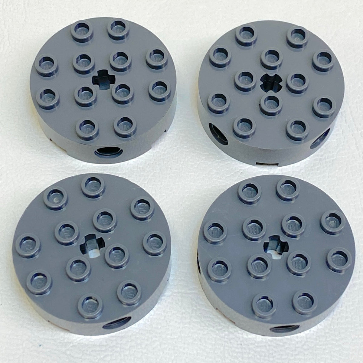 LEGO Round 4x4 Brick Pack of 4 Dark Bluish Grey