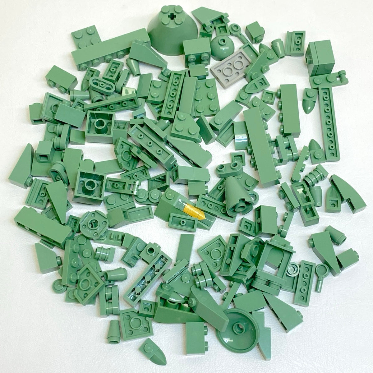 LEGO Sand Green Fun Pack Mixed Pieces